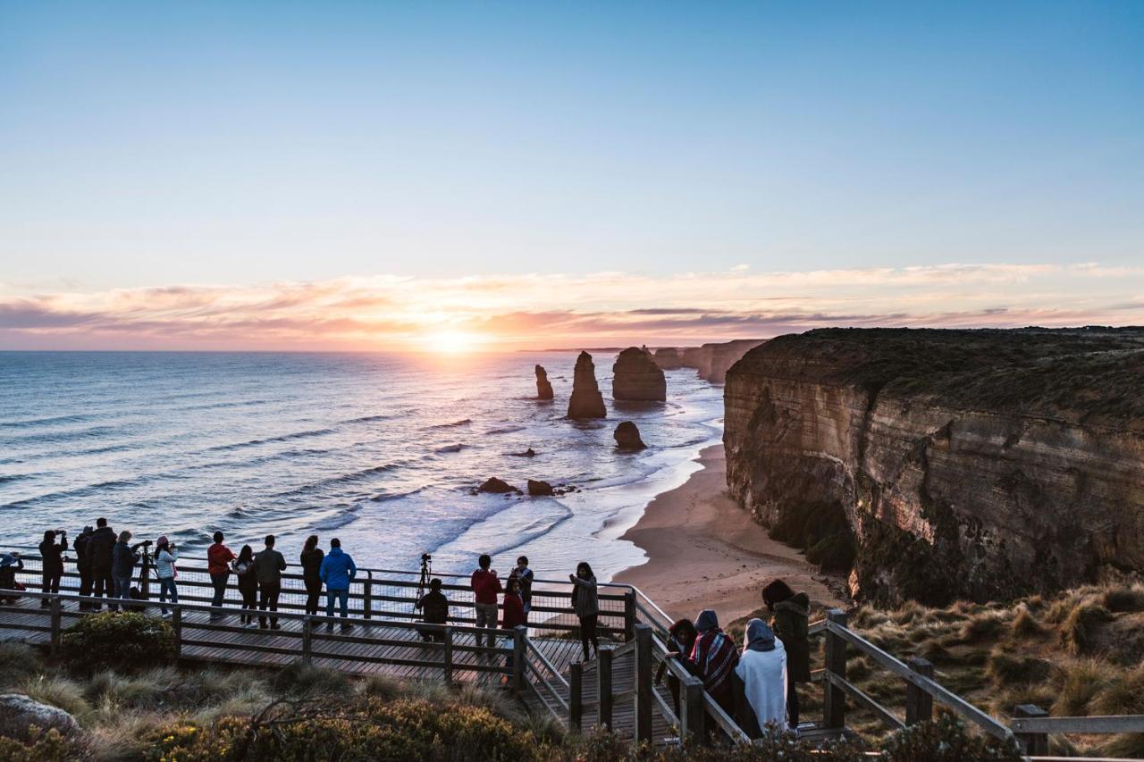 12 Apostles Accommodation Anchors Beach House With Sea Views Port Campbell Exterior photo